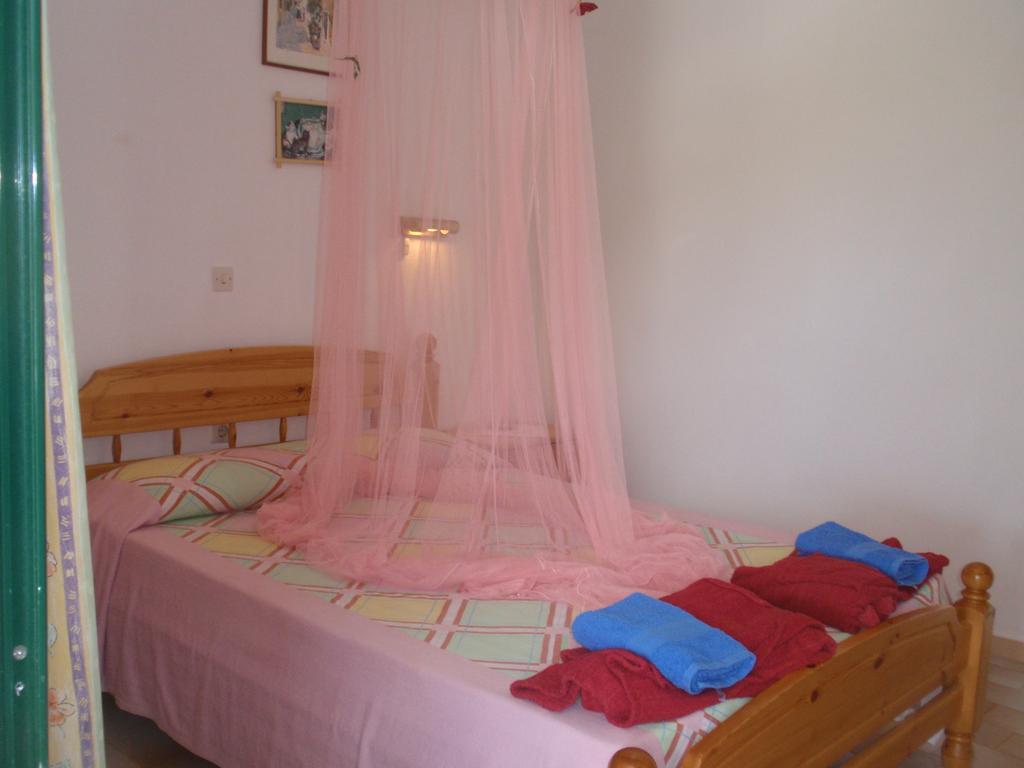 Korina Studios Paleokastritsa Habitación foto
